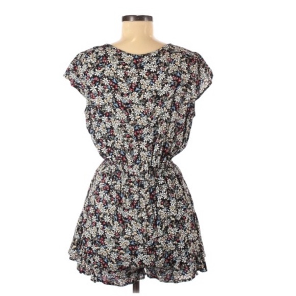 V-Neck Romper by Lost and Wander - Picture 2 of 8